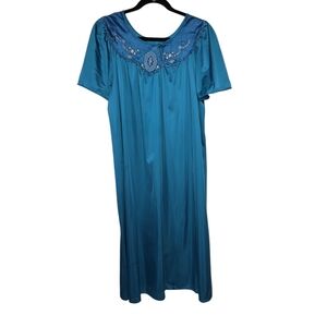 Vintage Lorraine Blue Satin Nightgown Sz 1X Embroidered NEVER WORN